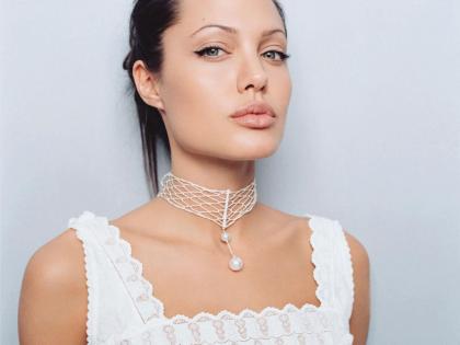 angelinajolie