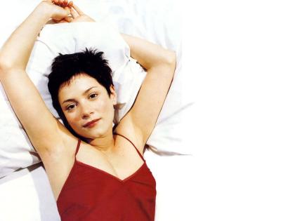 Anna Friel