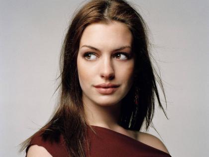 anne-hathaway