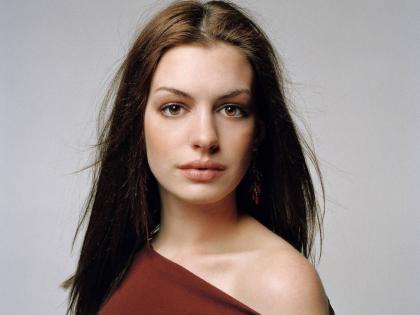 anne-hathaway