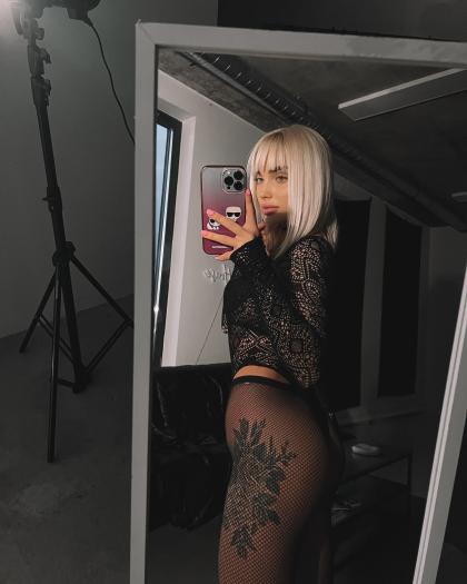 blondeee.barbie_22