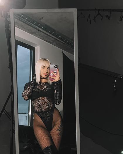 blondeee.barbie_22