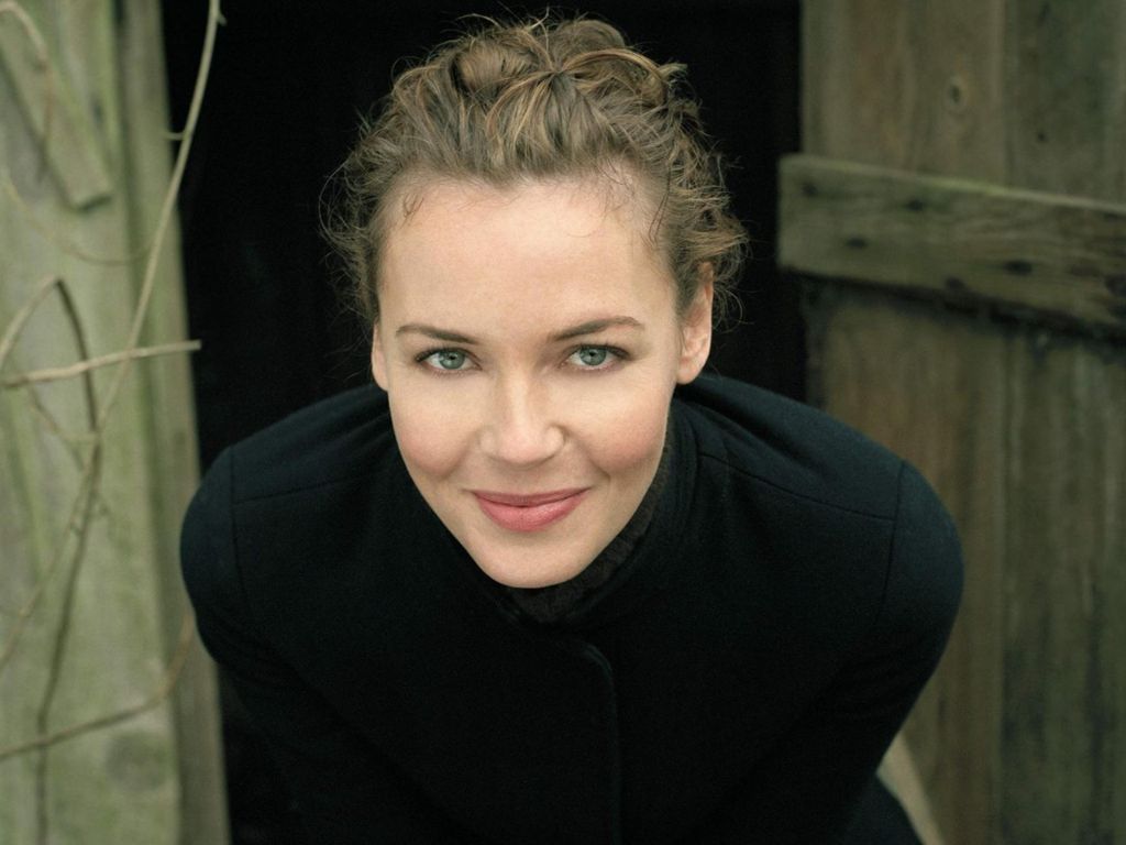 Connie Nielsen, connie-nielsen Photo #74455