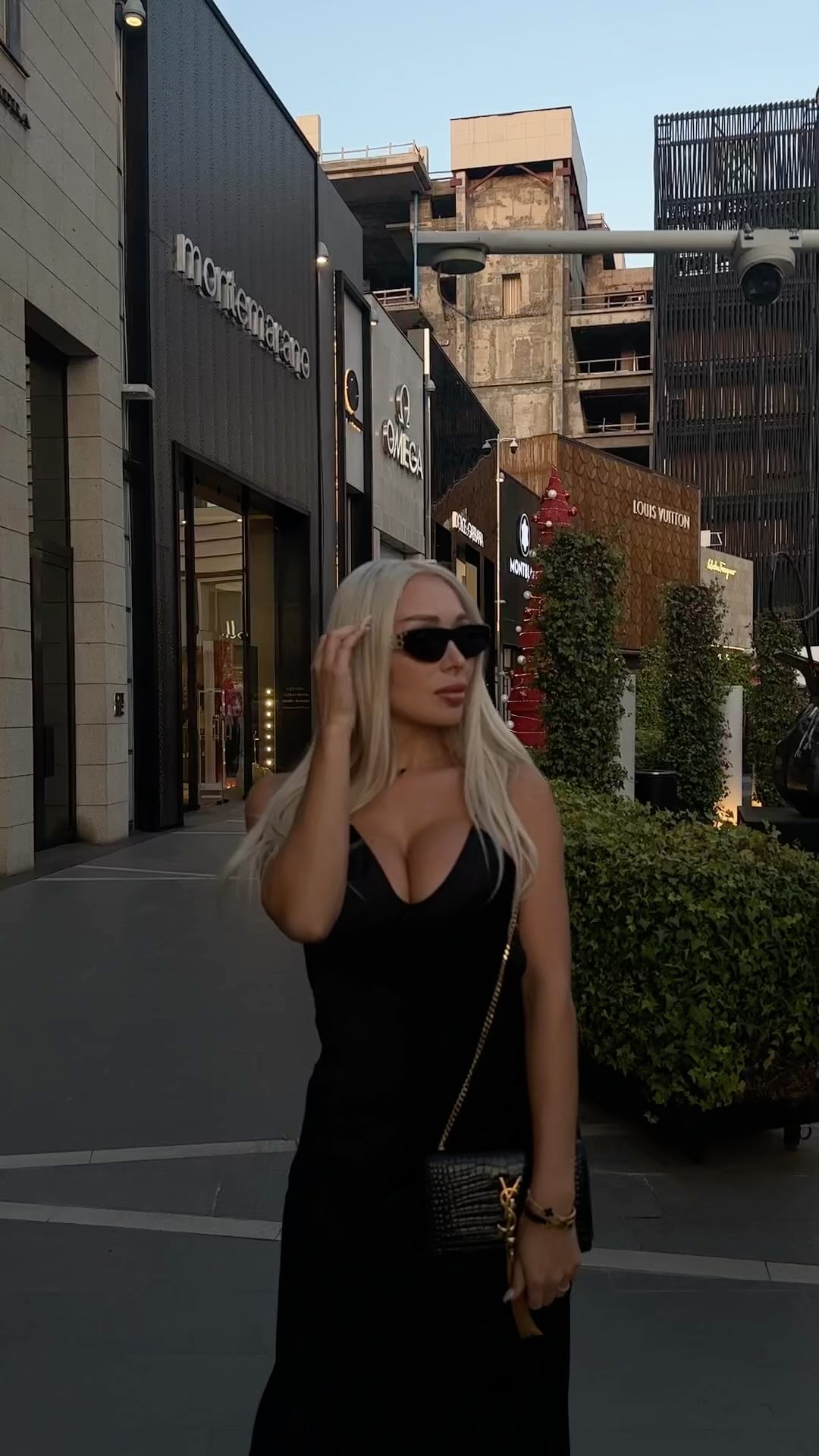 Daniella Chávez, daniellachavezofficial Photo #5058