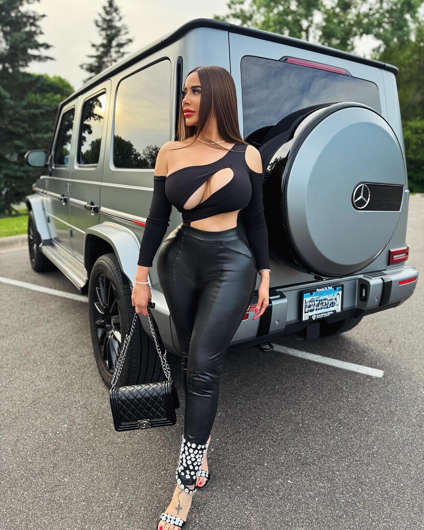 Debbie Ayoub, debvarela_ Photo #18121