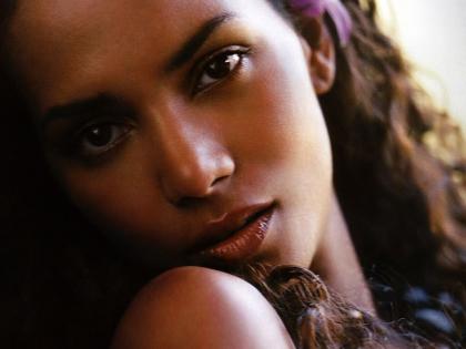 halle-berry