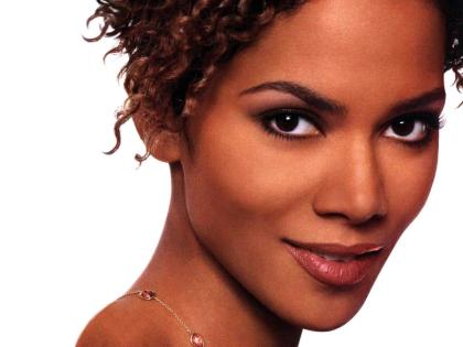 halle-berry