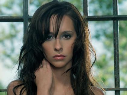 jenniferlovehewitt