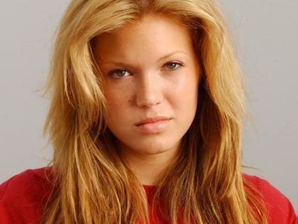mandy-moore