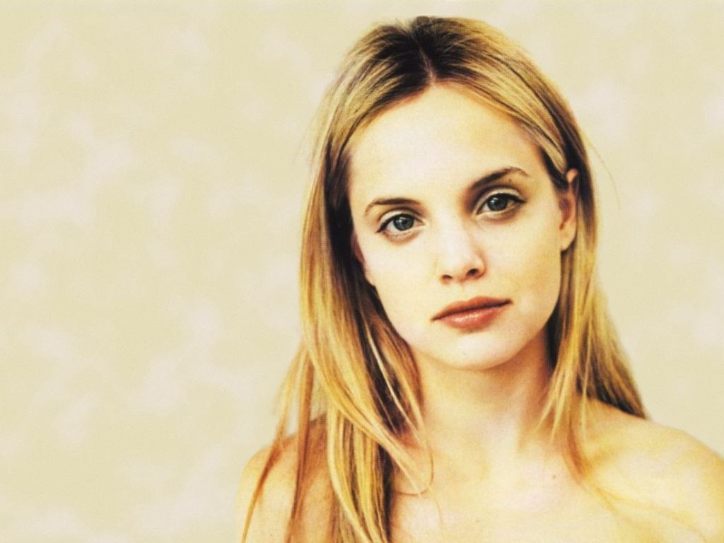 Mena Suvari, mena-suvari Photo #86649