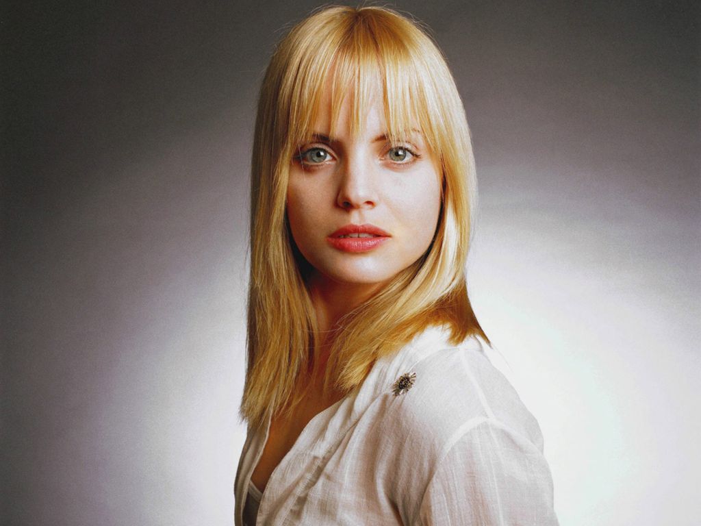 Mena Suvari, mena-suvari Photo #86685