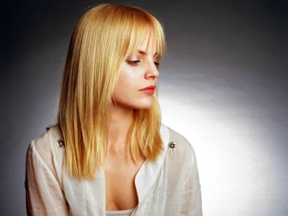 mena-suvari