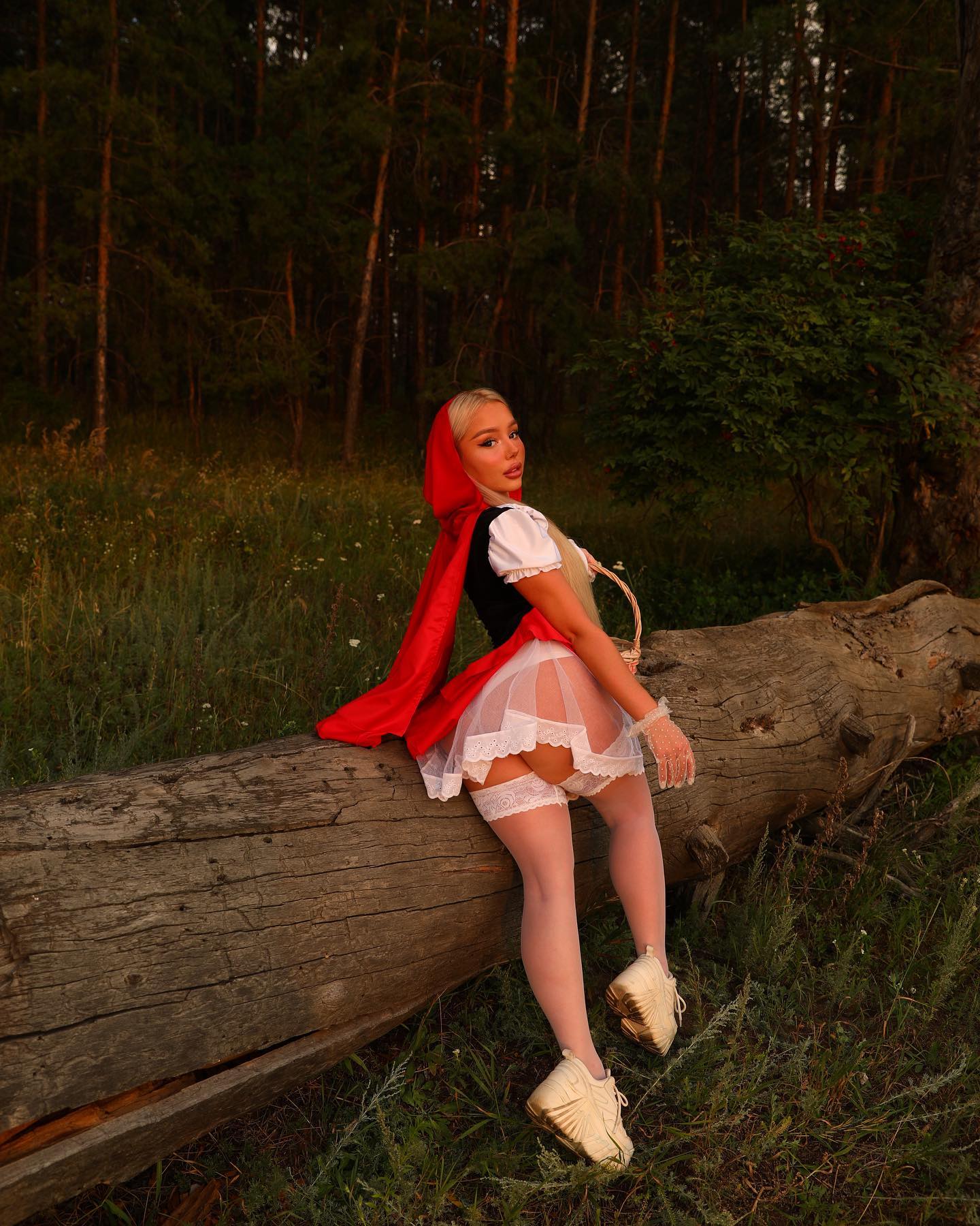 Kristina Musatova, musatovaak Photo #23960