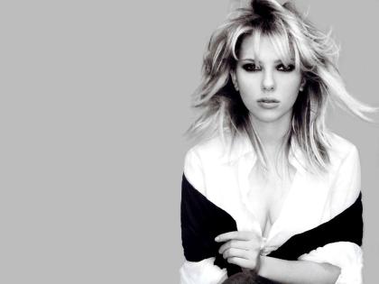 scarlettjohanssonworld